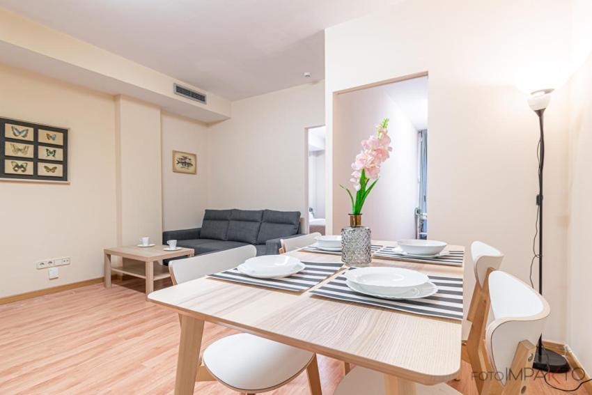 #10Oca6 - Apartamento En Vista Alegre Μαδρίτη Εξωτερικό φωτογραφία